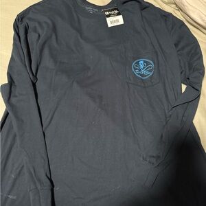 NWT Salt Life Dark Blue Long Sleeve Tee with Skull Logo